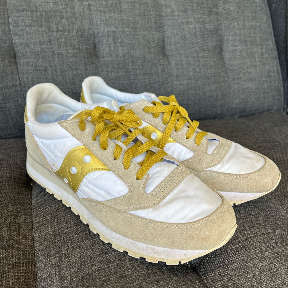Women’s Saucony Jazz Original Vintage Sneakers – White/Gold – Size 10